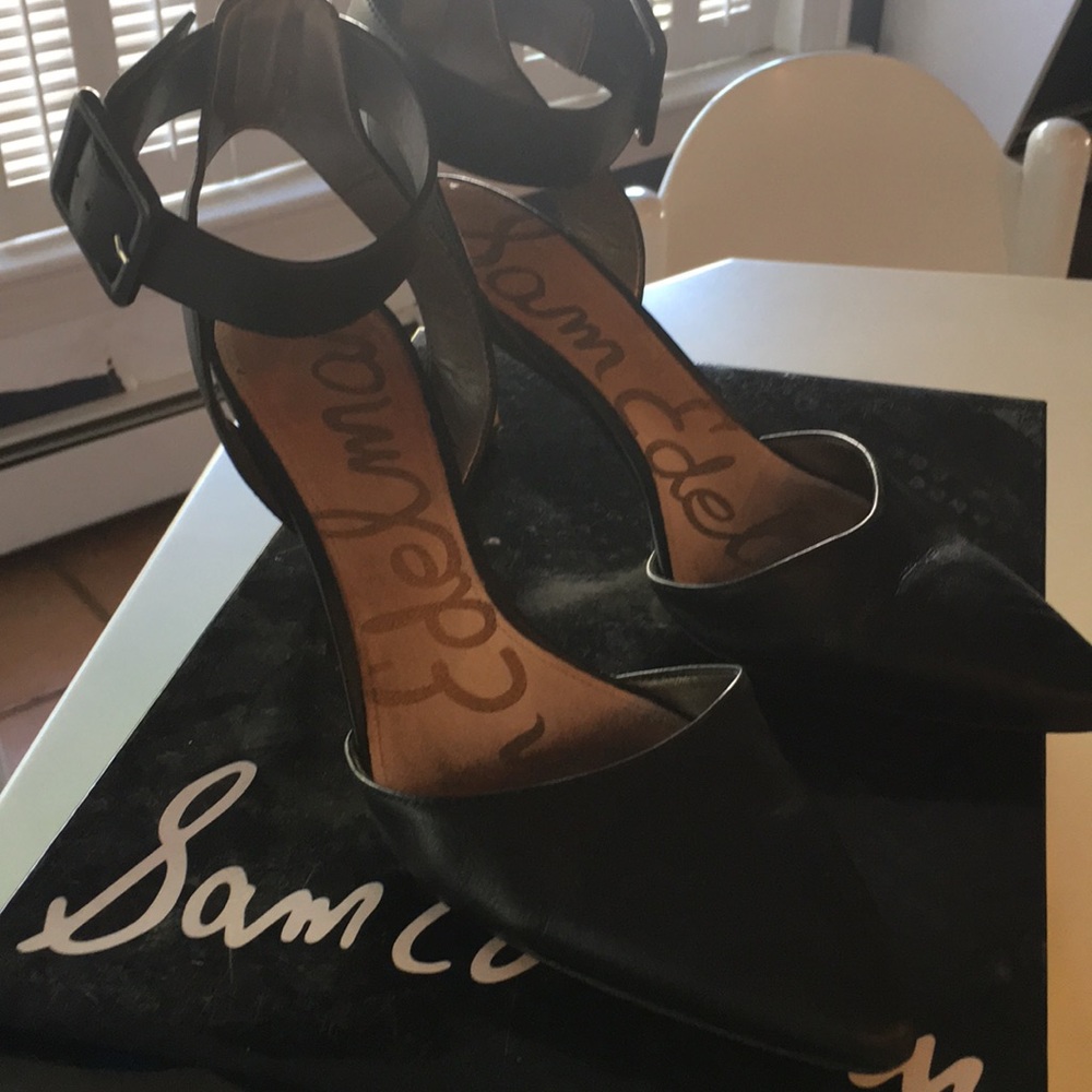 Sam Edelman Okala, black leather heels size 8